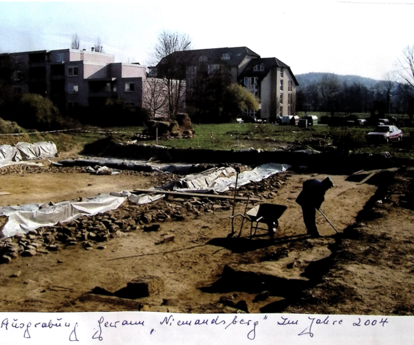 Foto der Ausgrabungen in 2004 aus der Sammlung Kröner